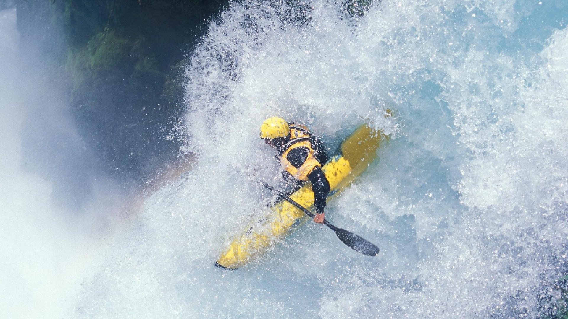 中国皮划艇队亚锦赛夺金 年轻小将展现强劲实力